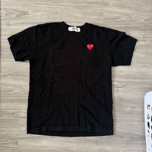 COMME des GARÇONS PLAY Red Heart T-Shirt
